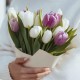 13 бело-сиреневых тюльпанов