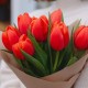 Букет 7 красных тюльпанов