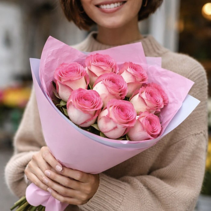 Букет 9 розовых роз