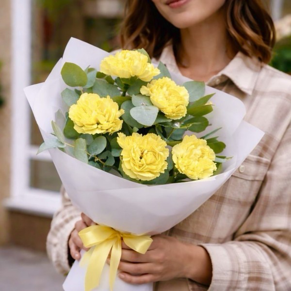 Букет 5 желтых гвоздик